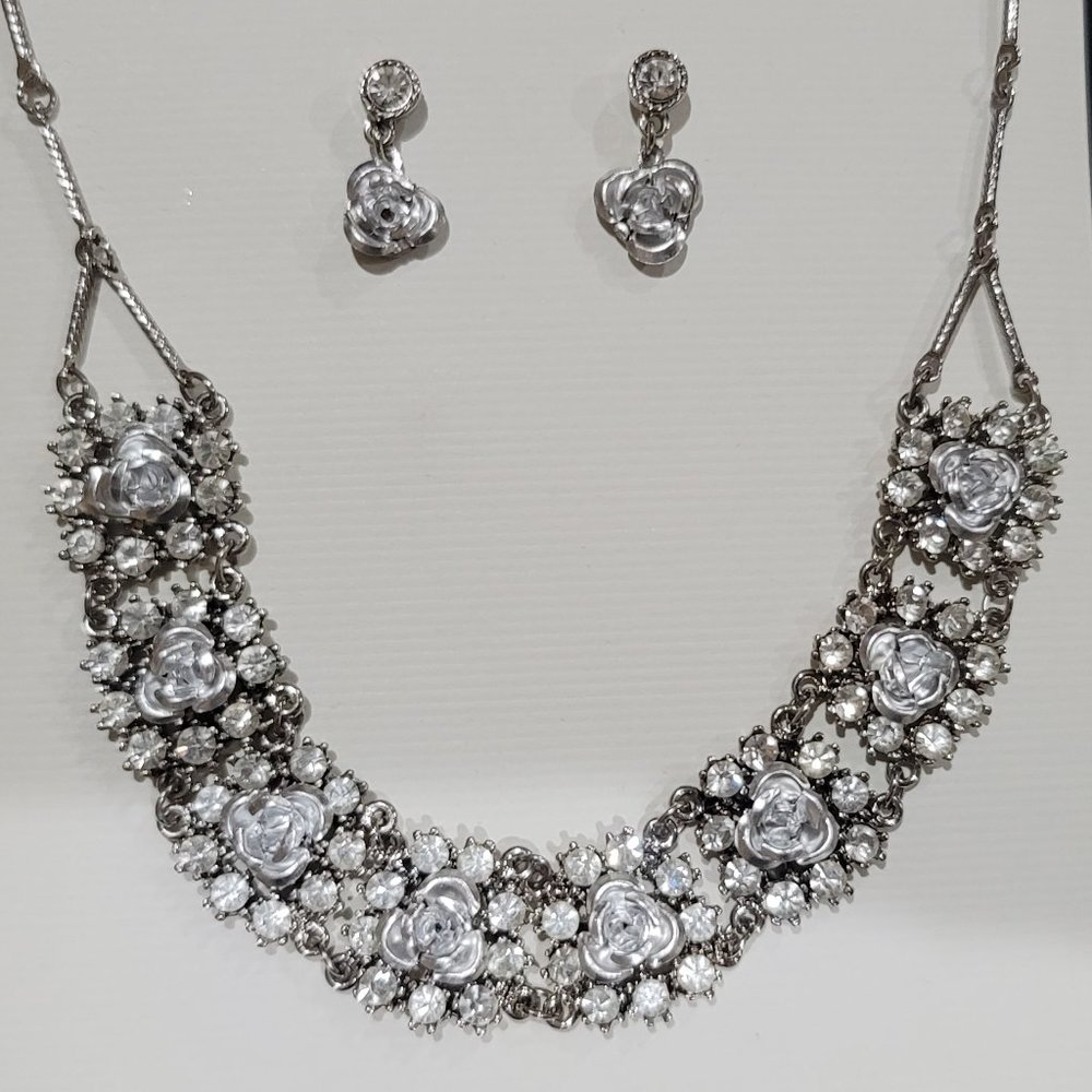 jewelery